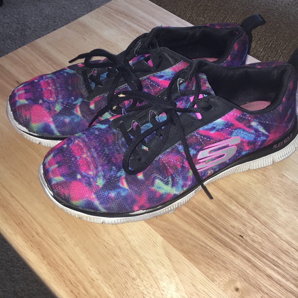 Multi colored sketchers
